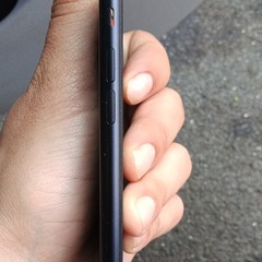 Apple iPhone SE (3rd Gen) 64GB Black Bar Smartphone For Parts/Not Working
