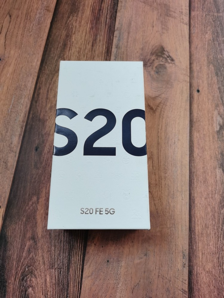 A++ Samsung Galaxy S20 FE 5G-128GB/256GB-Multicolor(Unlocked) 6.5″ MINT Android
