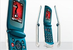 Motorola ROKR EM330 EM28 Unlocked CAMERA Bluetooth Radio GSM 900 / 1800 / 1900