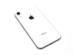 Apple iPhone XR A1984 (11,8) 256GB 6.1″ | Verizon | White | Health: 86%
