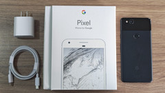 Original Google Pixel 2 Unlocked 64/128 GB Random Color Reboxed With Accessories