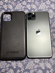 96% Battery Health! Apple iPhone 11 Pro Max Midnight Green 256GB (Unlocked)