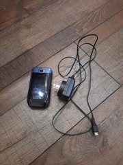 Alcatel One Touch 768 Blue Black T-Mobile GSM 3G Flip Cell Phone, Not Working