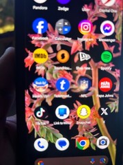 Google Pixel 6a – 128 GB – Gray (AT&T) with TicTok app