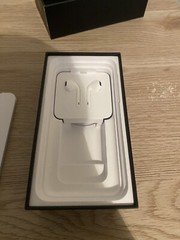 Apple iPhone 11 Pro – 512GB – Space Gray (AT&T) A2160 (CDMA + GSM)