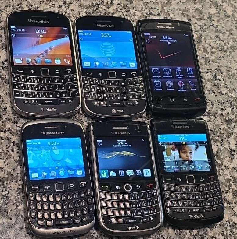 Wholesale Lot: Blackberry Lot, AT&T, T-Mobile, Verizon, Sprint, Boost, Working