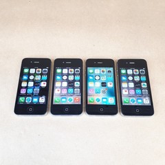 Lot of 4 Apple iPhone 4s A1387 16 GB 3.5 Inch 512 MB Rogers 8MP Black *READ*