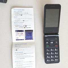 LG B470 – 256 MB – Black (AT&T)