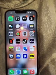 iphone 13 pro max with tik tok and cap cut app