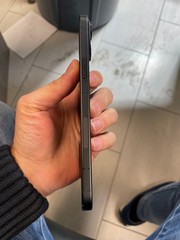 Apple iPhone 15 Plus – 256 GB – All colors (Unlocked) scratches and/or dents