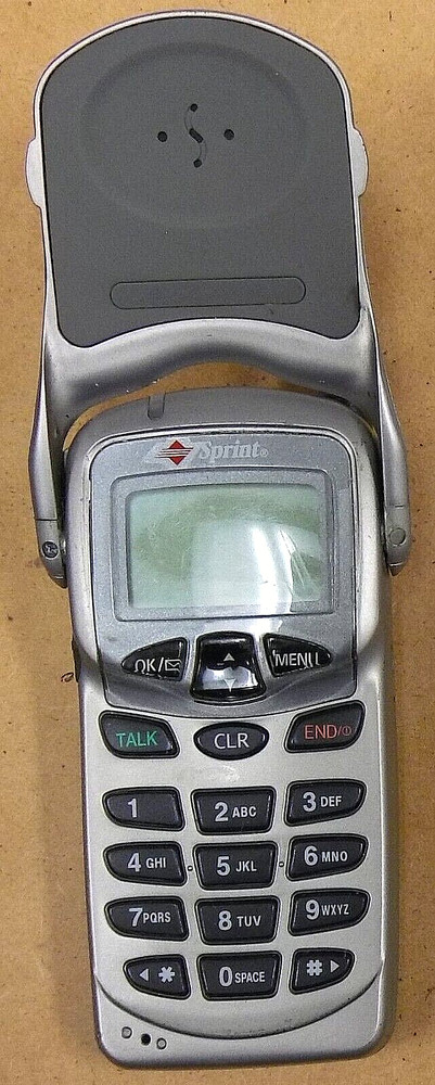 Samsung SCH-3500 – Gray and Black ( Sprint ) Rare Cellular Phone – Untested