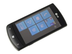 LG E900 Optimus 7 3G HSDPA 900 / 1900 / 2100 Windows TouchScreen Smartphone