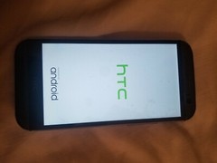 HTC One M8 – 32GB Gunmetal Gray (Verizon)the front camera does not work