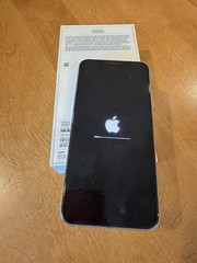 Apple iPhone XS Max 512GB Silver – Unlocked – Used A1921, Mint, In Original Box