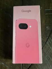 Google Pixel 9a 128GB Pink 6.3in 5G Sub-6 Bar Smartphone 13MP GXQ96