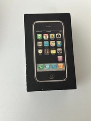 Apple iPhone 1st Generation 2G Box Good Condition For Sale