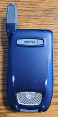 Motorola i760 – Blue and Silver ( Nextel ) Rare iDEN Flip Phone w/ 3 Games