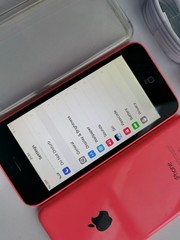 Apple iPhone 5c – 8 GB / 16 GB / 32GB – PINK (Unlocked) 90% NE W New Battery
