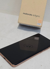 MOTO Edge 40 Neo (XT2307-1) 12+256GB Unlocked 5G Peach Fuzz