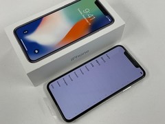Apple iPhone X – 64 GB – Silver – A1865 – Network Locked – Brand New – iOS 12