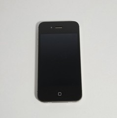 Apple iPhone 4 – 16 GB – Black (Verizon) Used