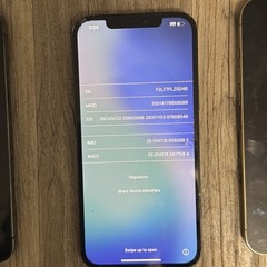 Mixed Lot Of 13 iPhones For Parts/ Repair