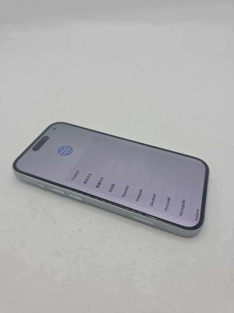 Apple iPhone 15 128GB White White EQUAL TO NEW Battery 90%