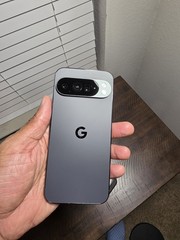 Google Pixel 10 Pro XL Smartphone 256GB, Obsidian, Unlocked