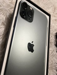 Apple iPhone 11 Pro -64GB- Midnight Green (Unlocked)