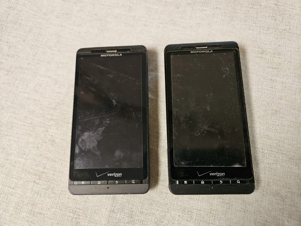 Motorola Droid X2 Smartphone Verizon 8G+ ORIG VERSION – 2 PHONES-PARTS!!!
