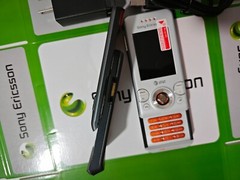 Sony Ericsson W580i W580c gray, white , pink, black,Mobile Phone.(Walkman)