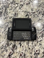TMobile Mobile Sharp Sidekick 2008 PV210 Rare Phone (no Battery/Back )