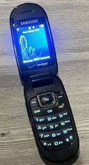 (3)Samsung Gusto SCH-U360 Cell Phone 2″ Color Display Single SIM Cellular Black