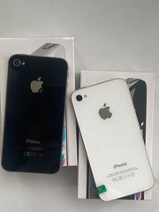 90% N ew Apple iPhone 4s 8/16/32/64GB iOS 9 Unlocked Black/White Function Well