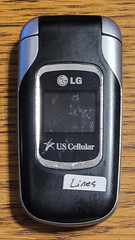 LG UX220 – Black and Silver ( U.S. Cellular ) Very Rare CDMA Flip Phone
