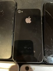 Lot Of 8 Mixed Apple iPhone – Mix GB – Locked- Cracked