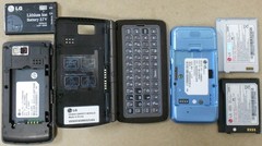 Lot of 4 Rare LG Collectible Vintage Phones Nice *Read Description* 0323-06M
