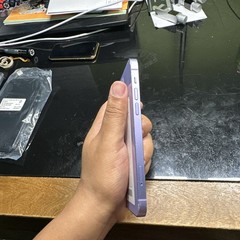 Apple iPhone 12 – 64 GB – Purple (Unlocked)
