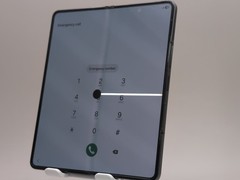 Samsung Galaxy Z Fold5 SM-F946U 256GB Phantom Black Unlocked W090393