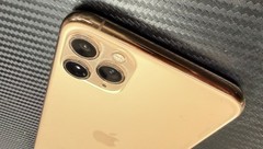 Apple iPhone 11 Pro Max, 64 GB, Gold, Unlocked