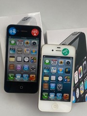 90% N ew Apple iPhone 4s 8/16/32/64GB iOS 9 Unlocked Black/White Function Well