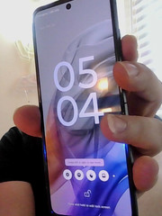 Motorola Razr 2024 XT2453 256GB Unlocked 6.9 Folding pOLED 64MP 6E 5G Koala Gray