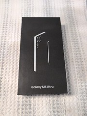 Samsung Galaxy S25 Ultra 256GB (Unlocked) Titanium Black – Brand New in Box