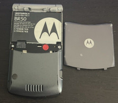Motorola RAZR V3 – Cell phone – Gray – Read Description