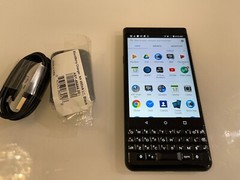 BlackBerry KEYone BBB100-1 – 32GB – Black (Unlocked)