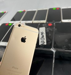 Lot of 20 Apple iPhone 6 3x A1586, 17x A1549