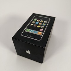 Apple iPhone 1st Generation 8GB A1203 iOS 1.1.4 with Box and Accessories