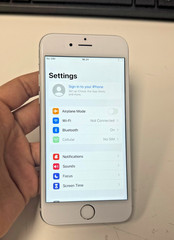 Apple iPhone 6s -SILVER – Unlocked – 64GB – Good Quality – AT&T T-Mobile Verizon