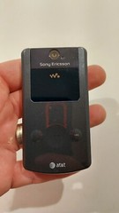 1018.Sony Ericsson W518a Black Very Rare – For Collectors – Unlocked- Like N E W