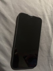Apple iPhone 11 – 64GB – Black – Locked to carrier – Cricket